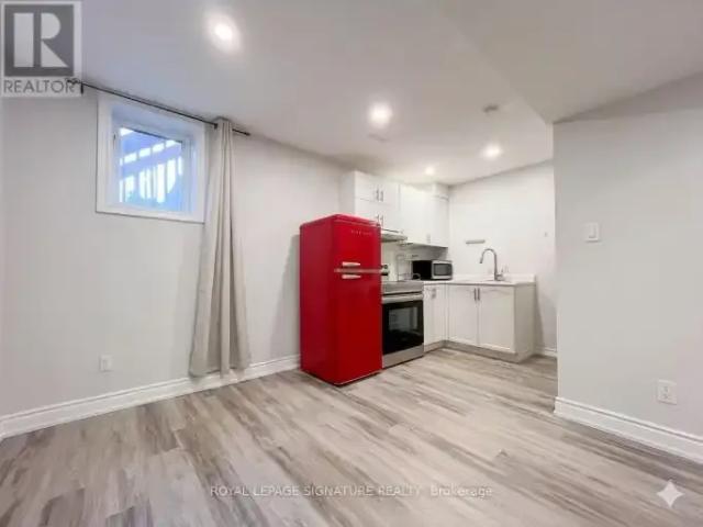 House 2 Bedroom For Rent Richmond Hill ON 1800 ES101507957