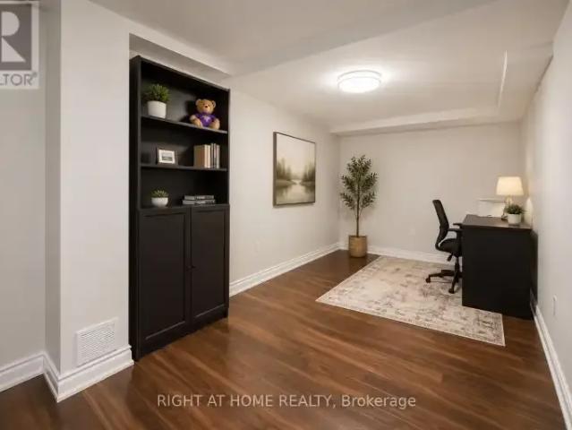 House 2 Bedroom For Rent Richmond Hill ON 1880 ES104782871