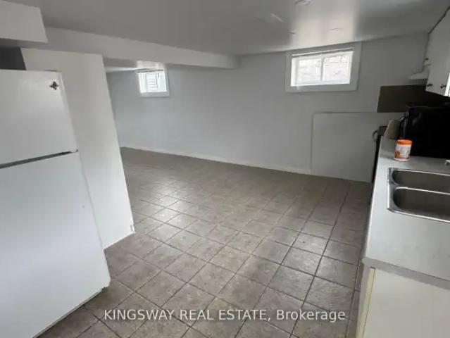 House 2 Bedroom For Rent Richmond Hill ON 2100 ELS100809768