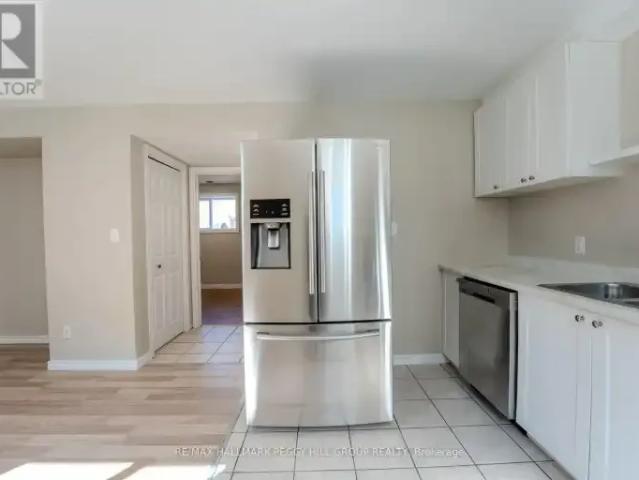 House 2 Bedroom For Rent Wasaga Beach ON 1750 ELS101878975