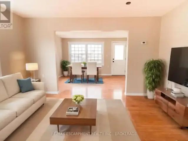 House 2 Bedroom For Rent Welland ON 1850 ES101879038