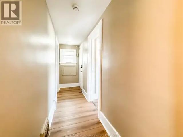 House 2 Bedroom For Rent Windsor ON 1400 ES105048063