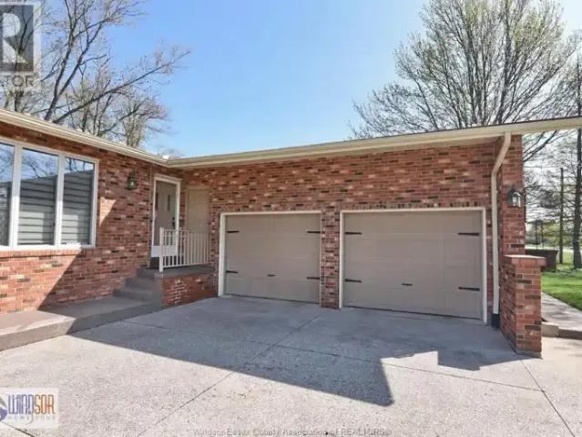House 2 Bedroom For Rent Windsor ON 1800 ES101878862