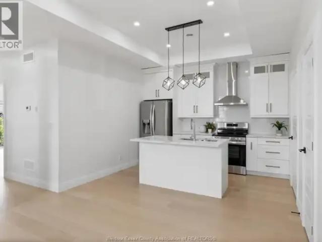 House 2 Bedroom For Rent Windsor ON 1950 ELS102243241