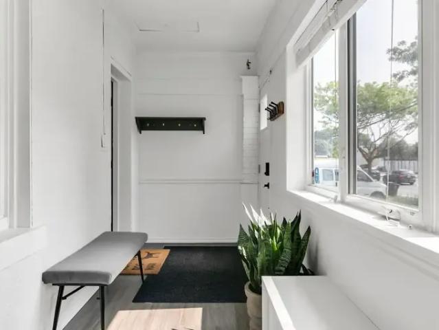 House 2 Bedroom For Rent Toronto ON 3750 ES102551453