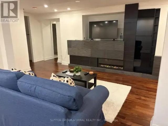 House 2 Bedroom For Rent Vaughan ON 2200 ELS100941191