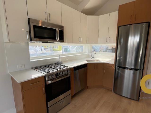 House 2 Bedroom For Rent Vancouver BC 2200 ELS103118239