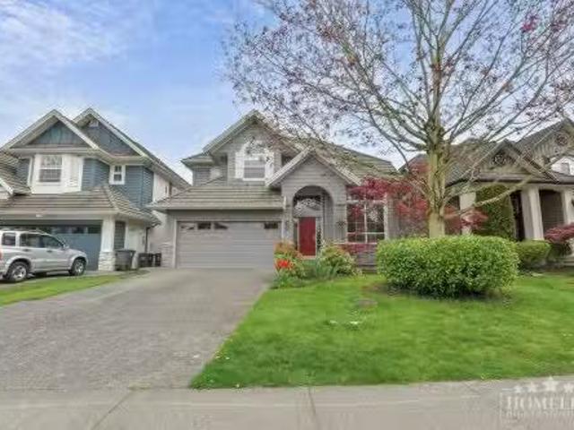 House 3466 Rosemary Heights Crescent, Surrey, BC, V3Z 0M4 ho.