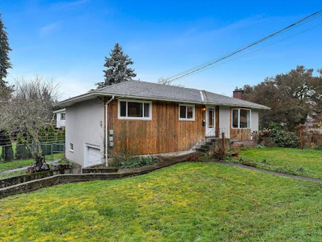 House with garden