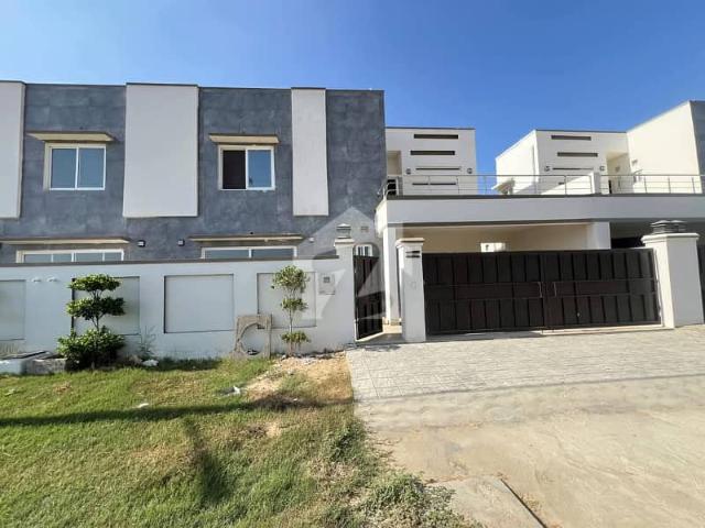 House 350 square yard for sale