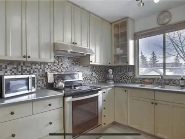 House 3 Bedroom For Rent Cochrane AB 2800 ELS101986190