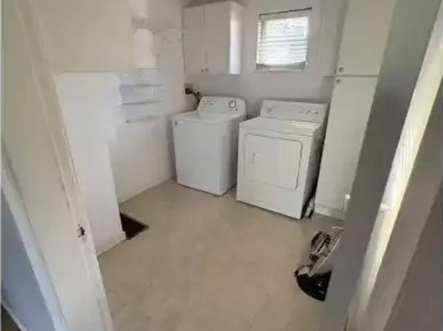 House 3 Bedroom For Rent Coquitlam BC 2800 ELS101879438