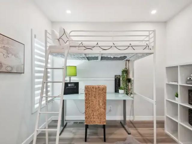 House 3 Bedroom For Rent Calgary AB 4200 ES103338651