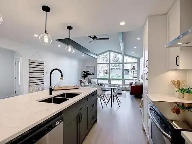 House 3 Bedroom For Rent Calgary AB 4500 ES103424672