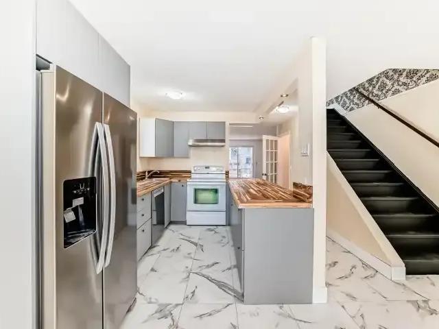 House 3 Bedroom For Rent Calgary AB 1900 ELS102204164