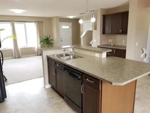 House 3 Bedroom For Rent Calgary AB 2200 ES102243049