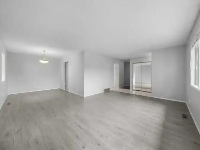House 3 Bedroom For Rent Calgary AB 2300 ELS102915112