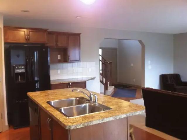 House 3 Bedroom For Rent Calgary AB 2500 ES102847131