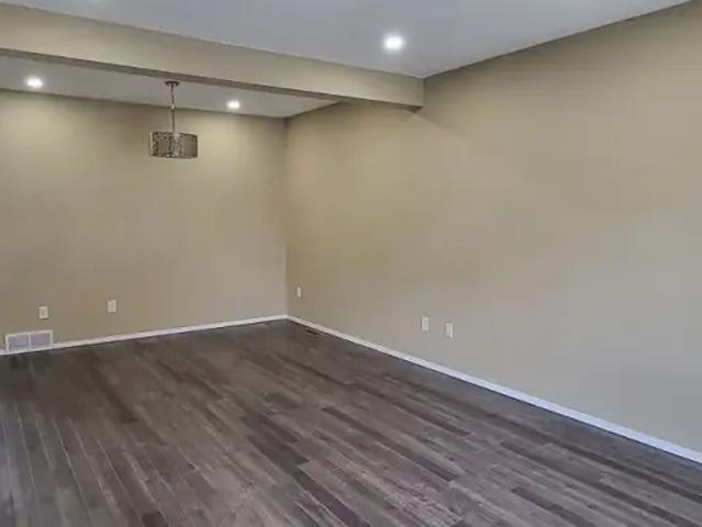 House 3 Bedroom For Rent Calgary AB 2500 ES103651915