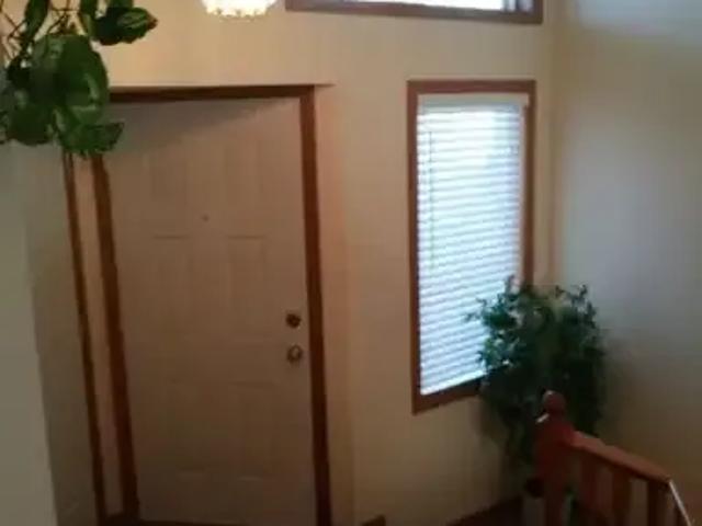 House 3 Bedroom For Rent Calgary AB 2600 ES104940823