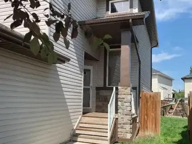 House 3 Bedroom For Rent Calgary AB 2649 ES102811656