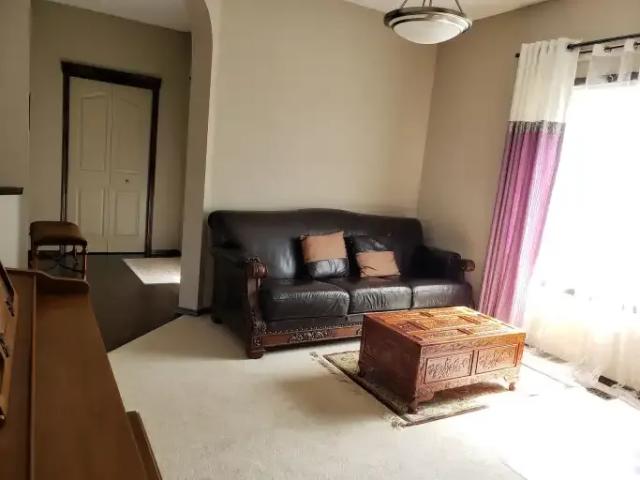 House 3 Bedroom For Rent Calgary AB 2700 ES102811662