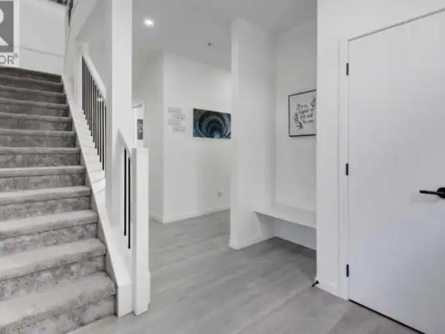House 3 Bedroom For Rent Calgary AB 2700 ES103354923