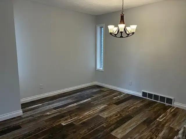 House 3 Bedroom For Rent Calgary AB 2750 ELS100941055
