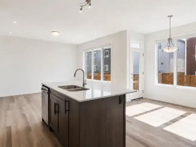 House 3 Bedroom For Rent Calgary AB 2750 ES103215807