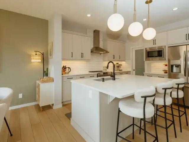 House 3 Bedroom For Rent Calgary AB 2800 ES104794666