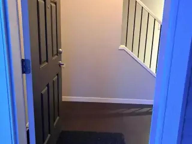 House 3 Bedroom For Rent Calgary AB 2950 ES103215832