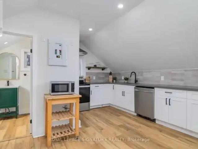 House 3 Bedroom For Rent Cambridge ON 2500 ES102658584