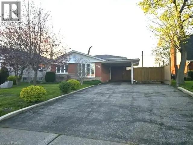 House 3 Bedroom For Rent Cambridge ON 2600 ES102204195