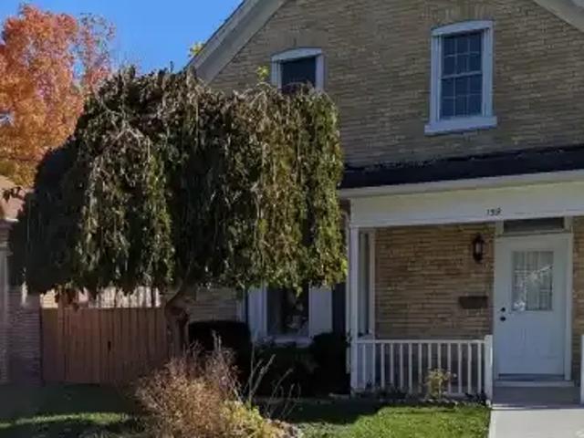 House 3 Bedroom For Rent Cambridge ON 2675 ES104782840