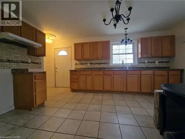 House 3 Bedroom For Rent Cambridge ON 2800 ES102434475