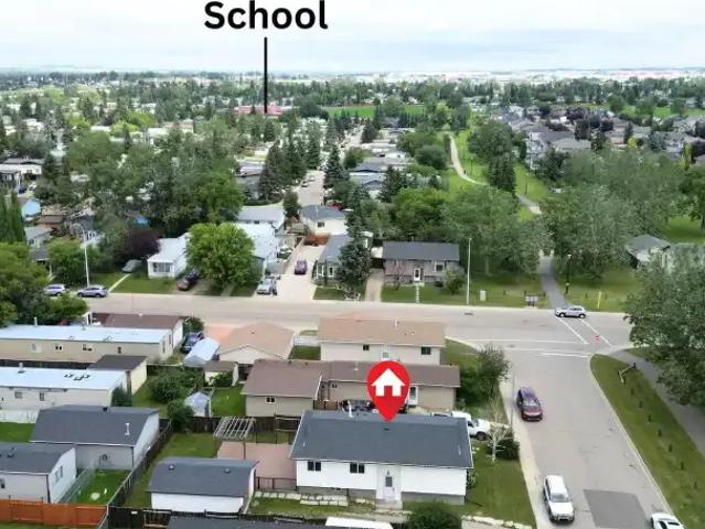 House 3 Bedroom For Rent Airdrie AB 1799 ES105100579