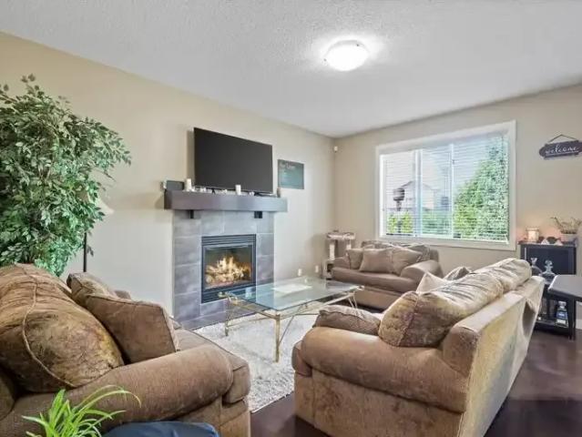 House 3 Bedroom For Rent Airdrie AB 2600 ES104182636