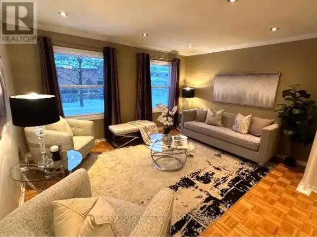 House 3 Bedroom For Rent Ajax ON 3200 ES103355336