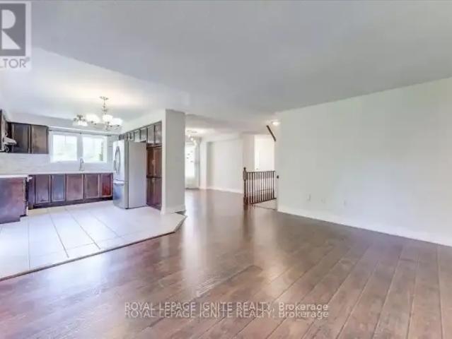House 3 Bedroom For Rent Ajax ON 3400 ELS102847348