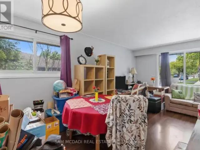 House 3 Bedroom For Rent Burlington ON 2800 ELS102629478