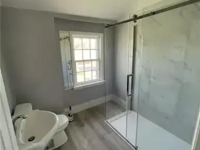 House 3 Bedroom For Rent Burlington ON 2900 ES102578723