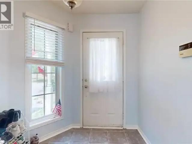 House 3 Bedroom For Rent Burlington ON 3000 ES104000155
