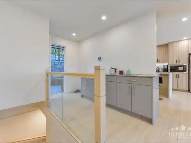 House 3 Bedroom For Rent Delta BC 3200 ES101585063
