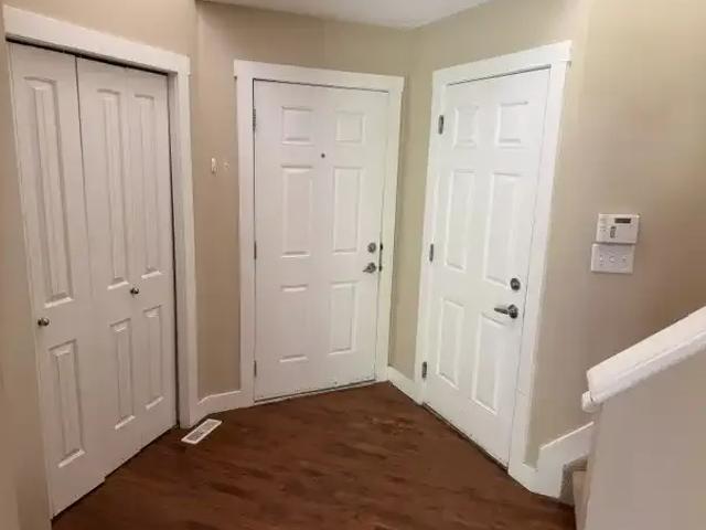 House 3 Bedroom For Rent Edmonton AB 1895 ES104957530