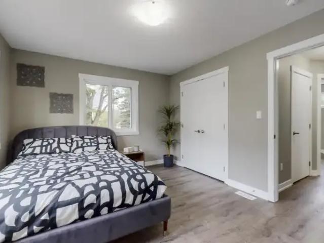 House 3 Bedroom For Rent Edmonton AB 2147 ES102518652