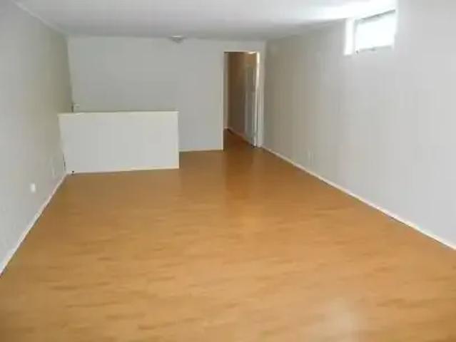 House 3 Bedroom For Rent Edmonton AB 2150 ELS102339040