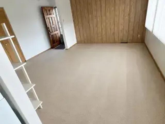 House 3 Bedroom For Rent Edmonton AB 2100 ELS102434465