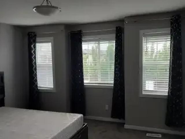 House 3 Bedroom For Rent Edmonton AB 2250 ES103542249