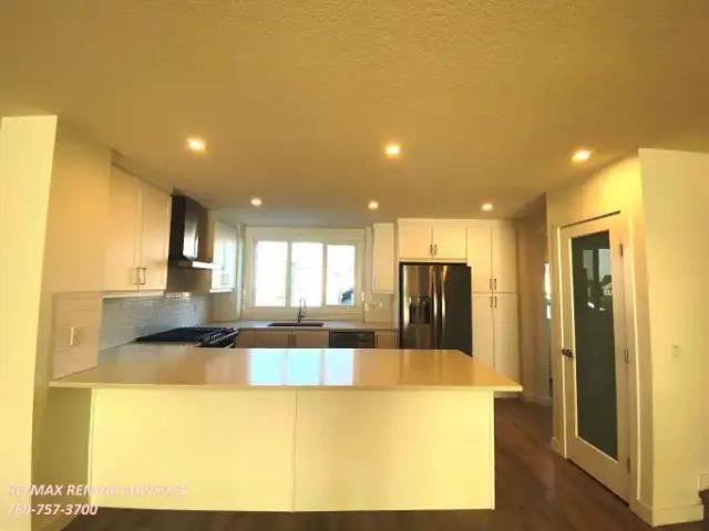 House 3 Bedroom For Rent Edmonton AB 2270 ES101261806