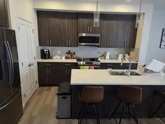 House 3 Bedroom For Rent Edmonton AB 2200 ELS102578663